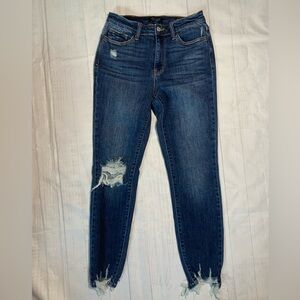 Judy Blue Relaxed fit skinny. Size 7/28.